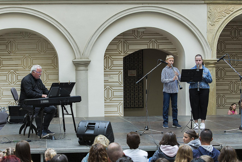 ZUŠ Open 19. 5. 2023 = Závěrečný koncert ZUŠ Rosice (HO, VO i TO)